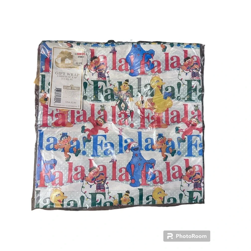 NOS 2000 Sesame Street Big Bird  Christmas Wrapping Paper 6 Sheets 30x30 Sealed